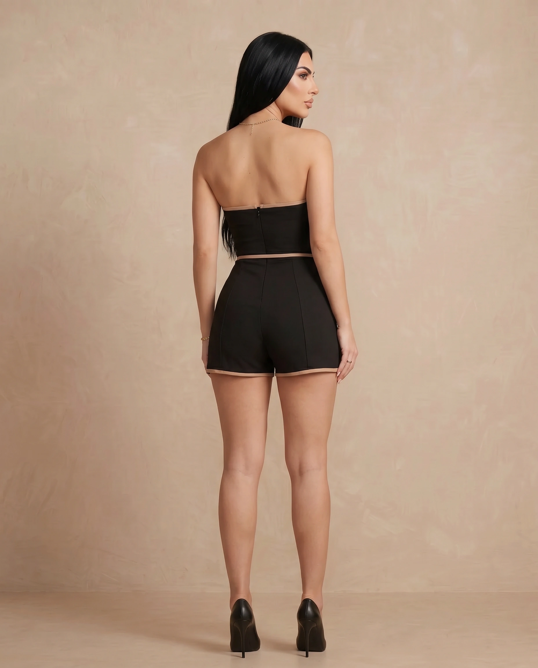 Versatile Fashion for Day to Night